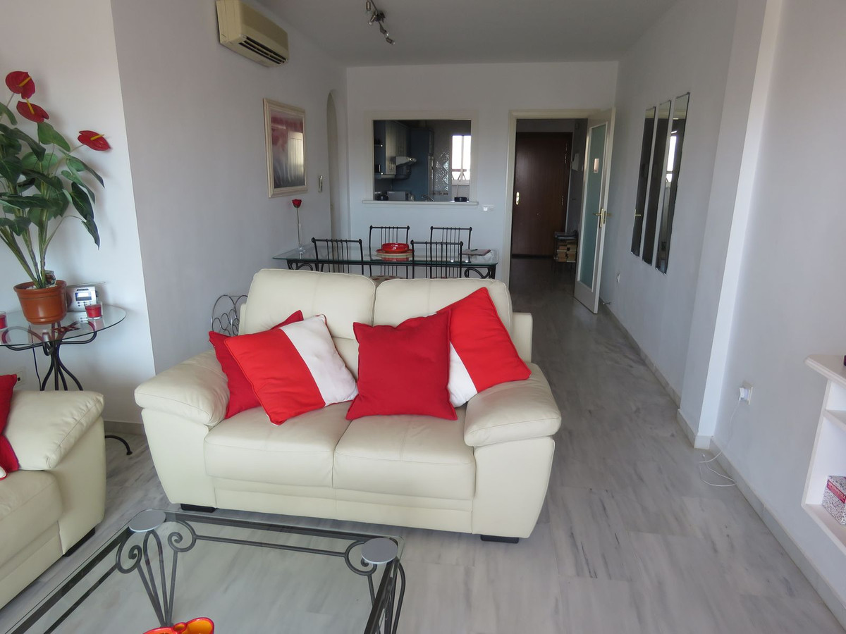 Appartement te koop in Calahonda R4225684