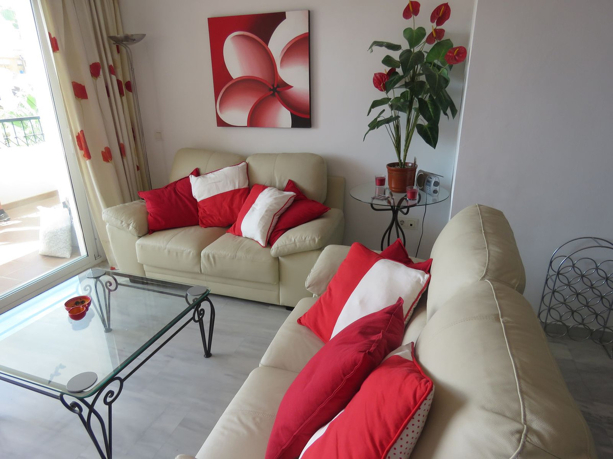 Appartement te koop in Calahonda R4225684