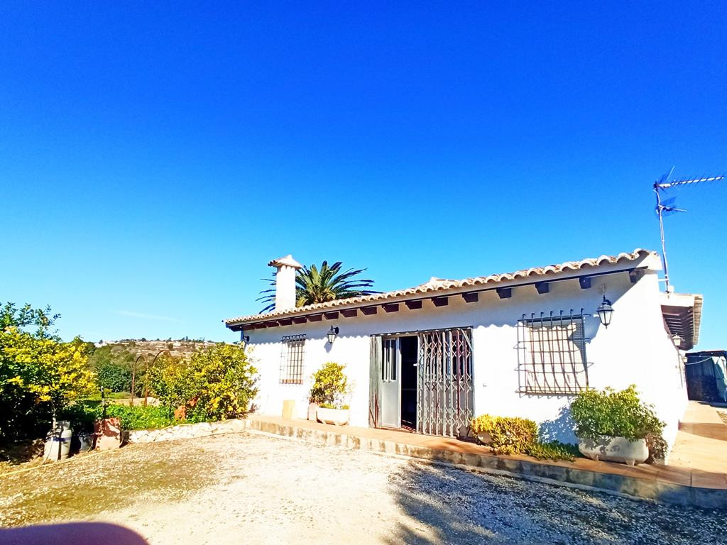 Beautiful farm of 13,000 mtrs. with house .

Between Moraira and Teulada charming orange grove next , Spain