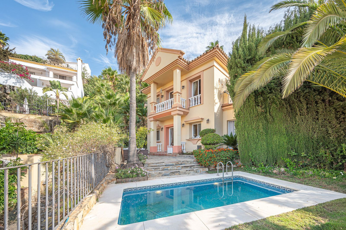 Villa zu verkaufen in Istán R4434367