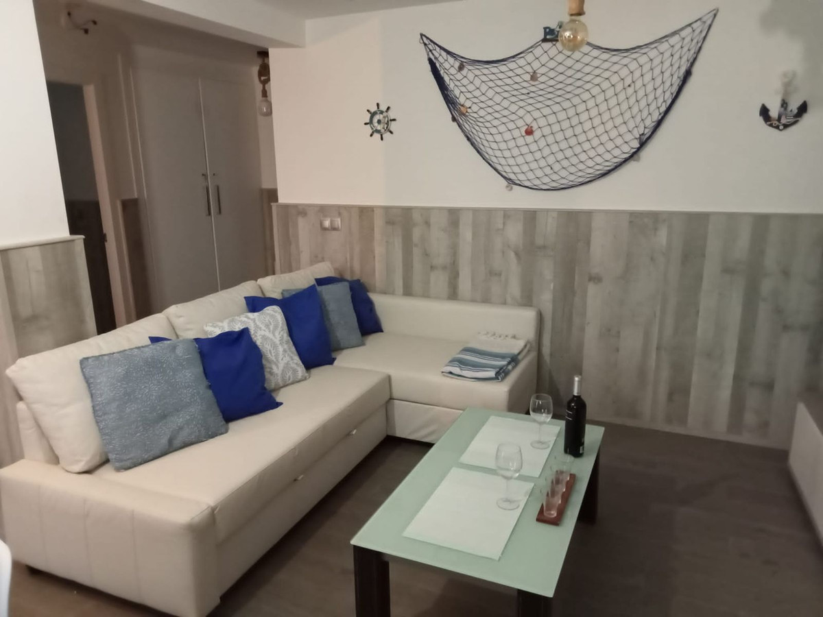 5 bedroom Villa For Sale in Estepona, Málaga - thumb 34