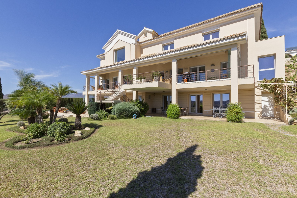 						Villa  Individuelle
													en vente 
																			 à Mijas Golf
					