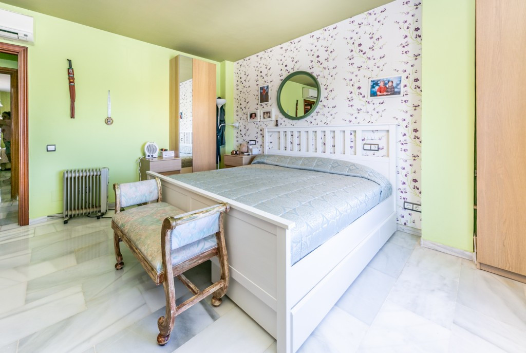 10 bedroom Villa For Sale in Torremolinos, Málaga - thumb 28