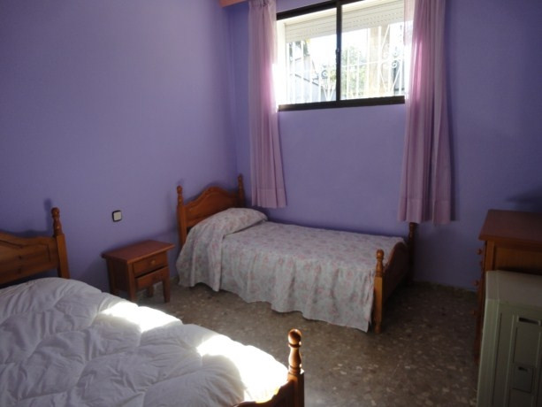 Villa con 10 Dormitorios en Venta Torremolinos