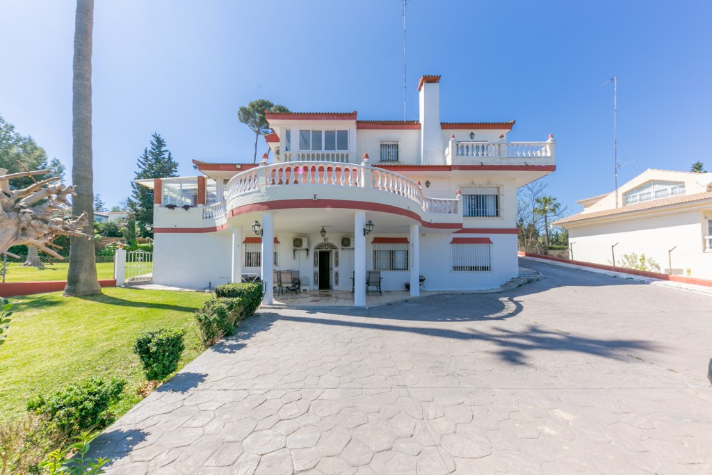 Villa te koop in Torremolinos R207193