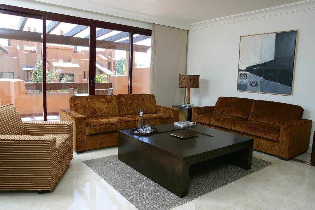 3 bedroom Apartment For Sale in San Pedro de Alcántara, Málaga