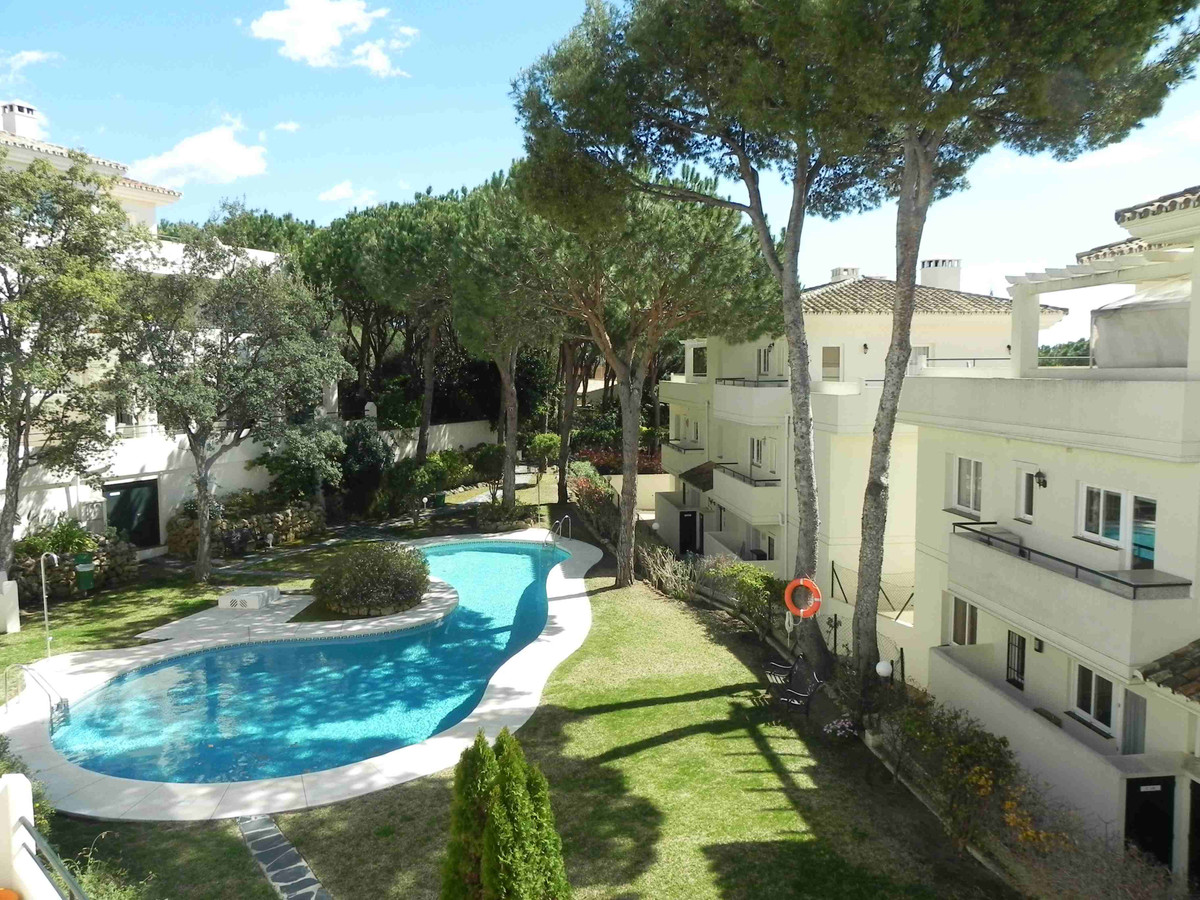 3 bedroom Apartment For Sale in Marbella, Málaga - thumb 2