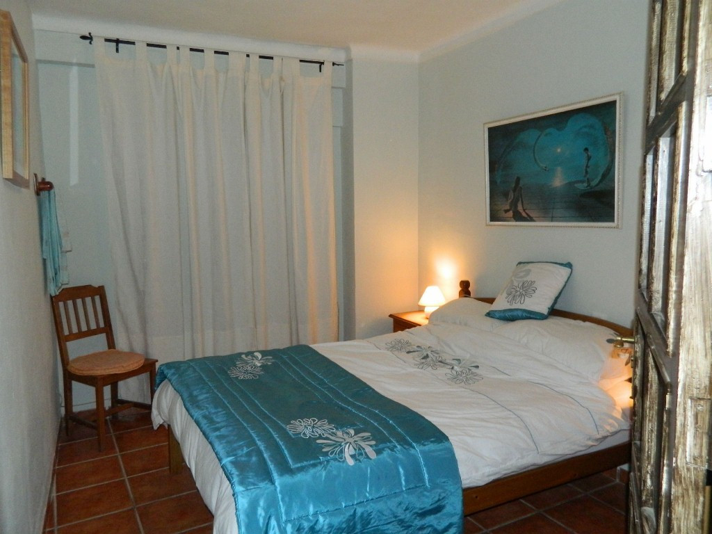 8 bedrooms Commercial in Cuevas De San Marcos