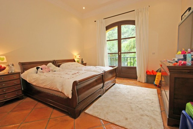 Villa con 6 Dormitorios en Venta La Zagaleta