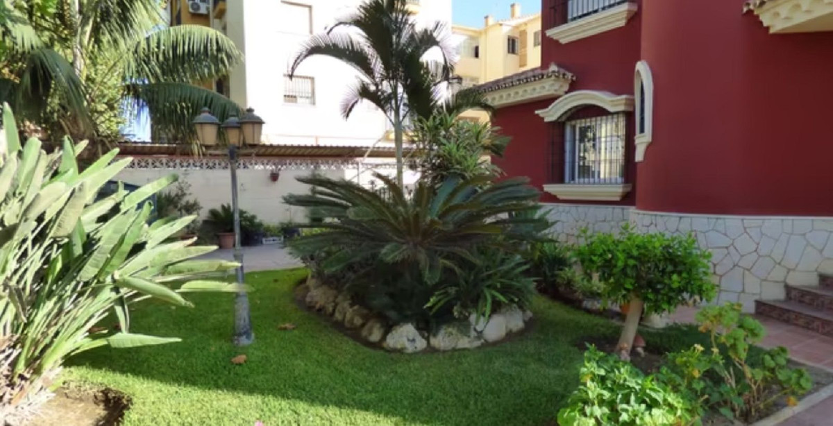 Detached Villa for sale in Málaga, Costa del Sol