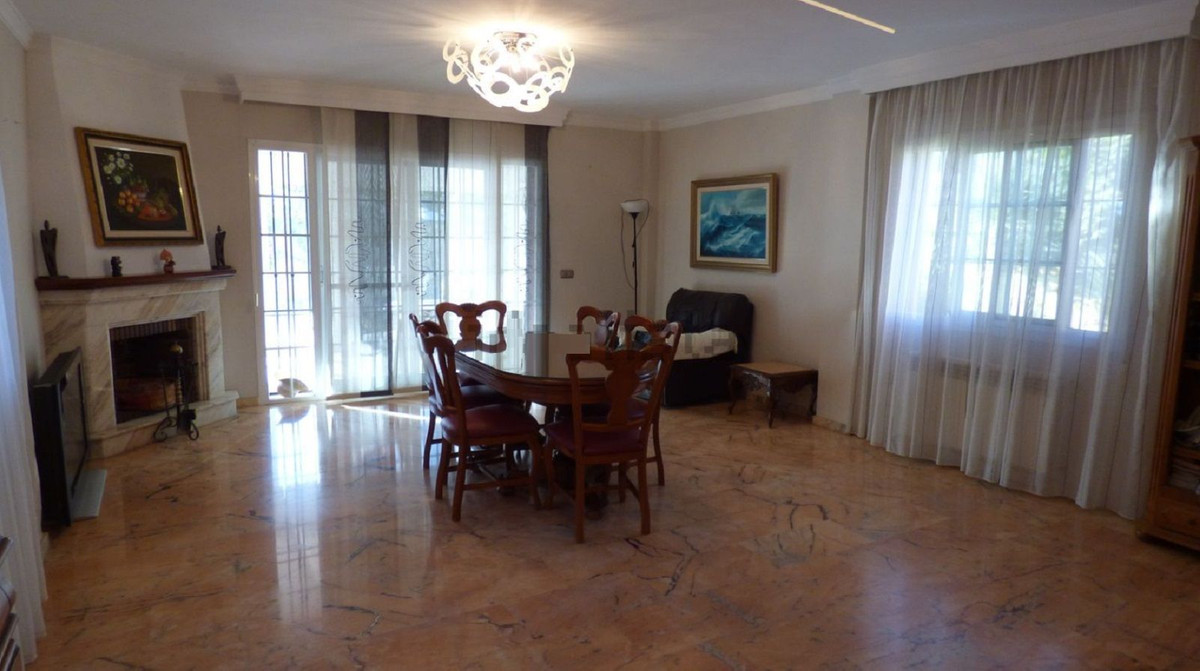Villa te koop in Málaga R4252426