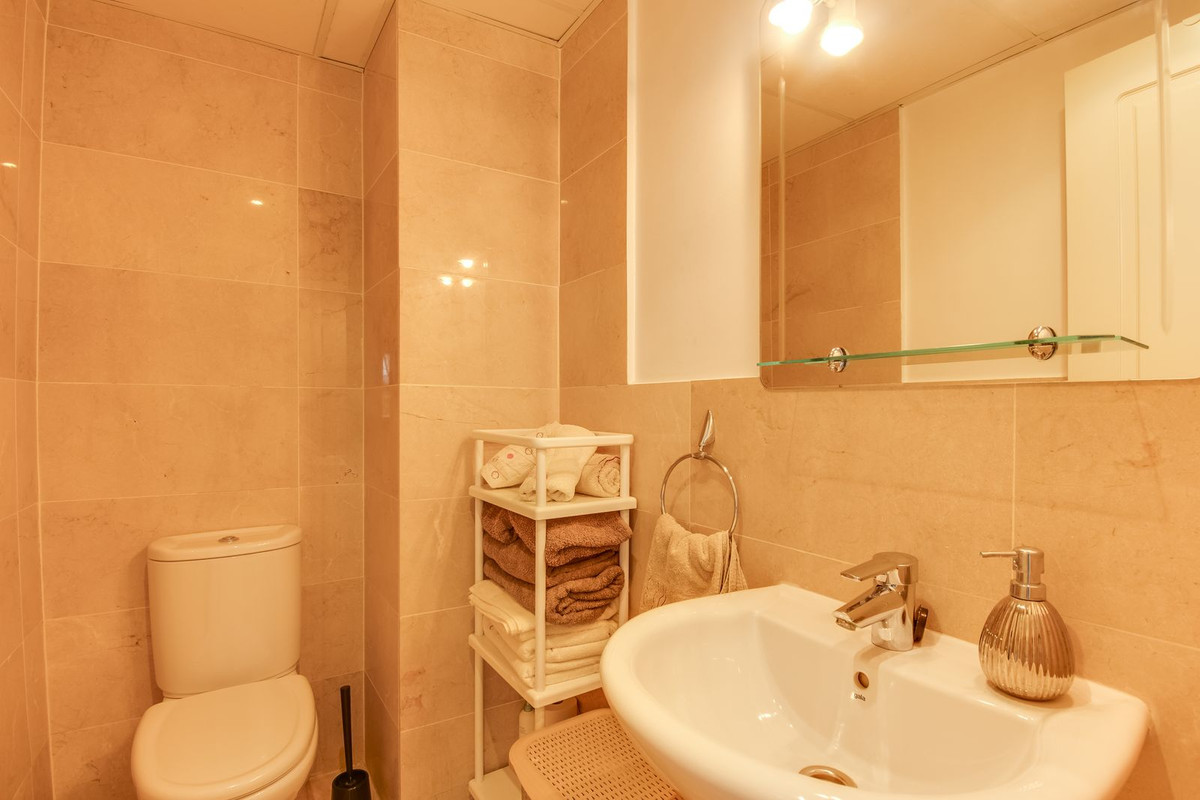 2 bedroom Apartment For Sale in Mijas Golf, Málaga - thumb 17