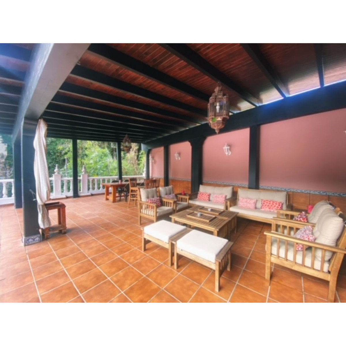 Villa te koop in Calahonda R4319383