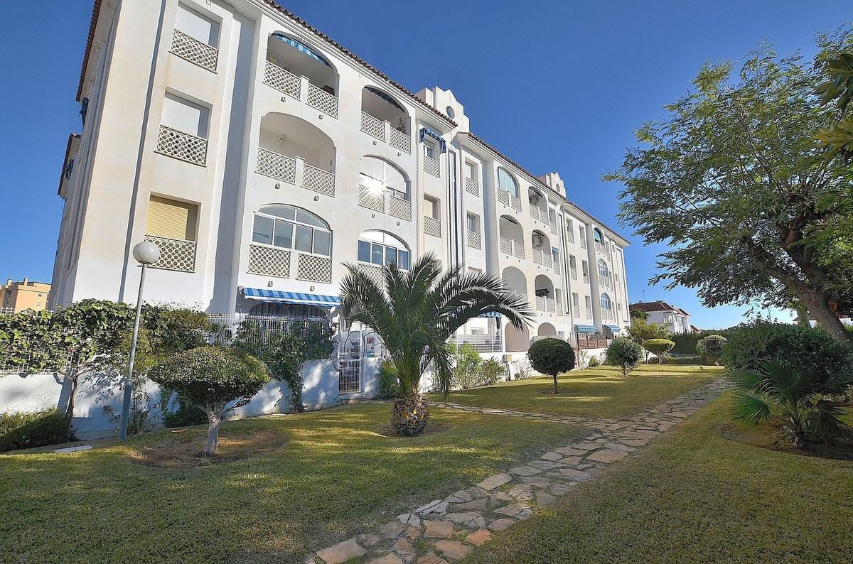 Top Floor Apartment for sale in El Pinillo R4196959