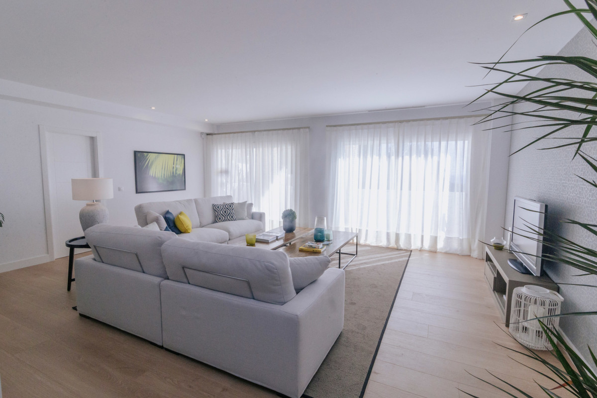 4 bedroom New Development For Sale in Benalmadena, Málaga - thumb 12