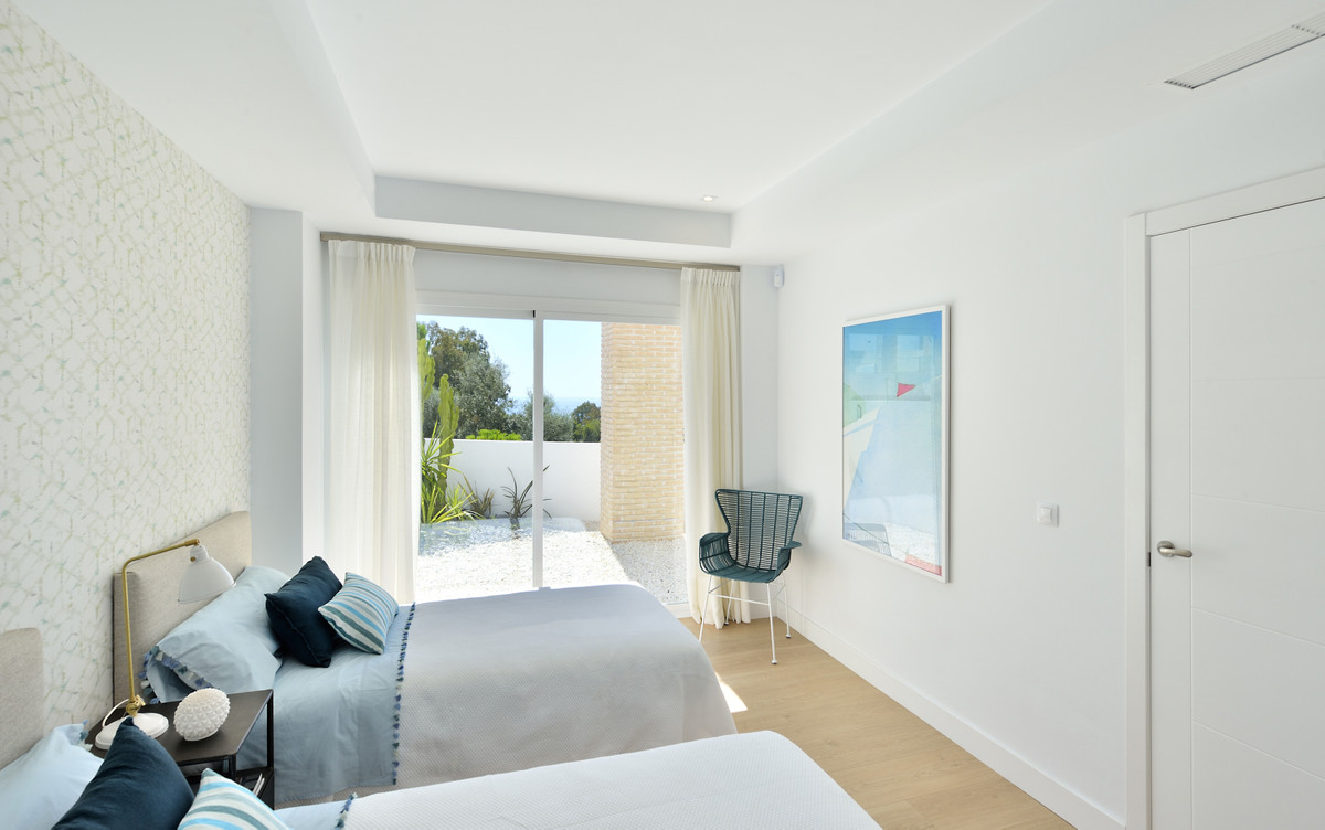 4 bedroom New Development For Sale in Benalmadena, Málaga - thumb 17
