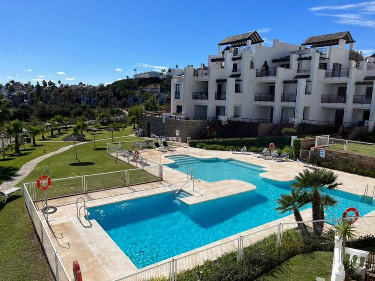 Middle Floor Apartment for sale in Casares R4544011