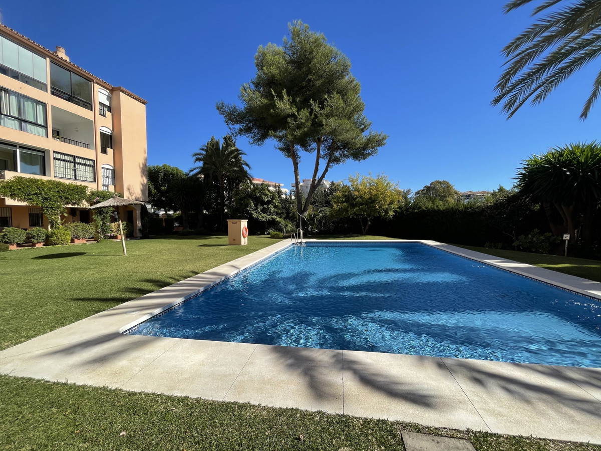 Apartamento en Planta Última en venta en Nueva Andalucía R3741076