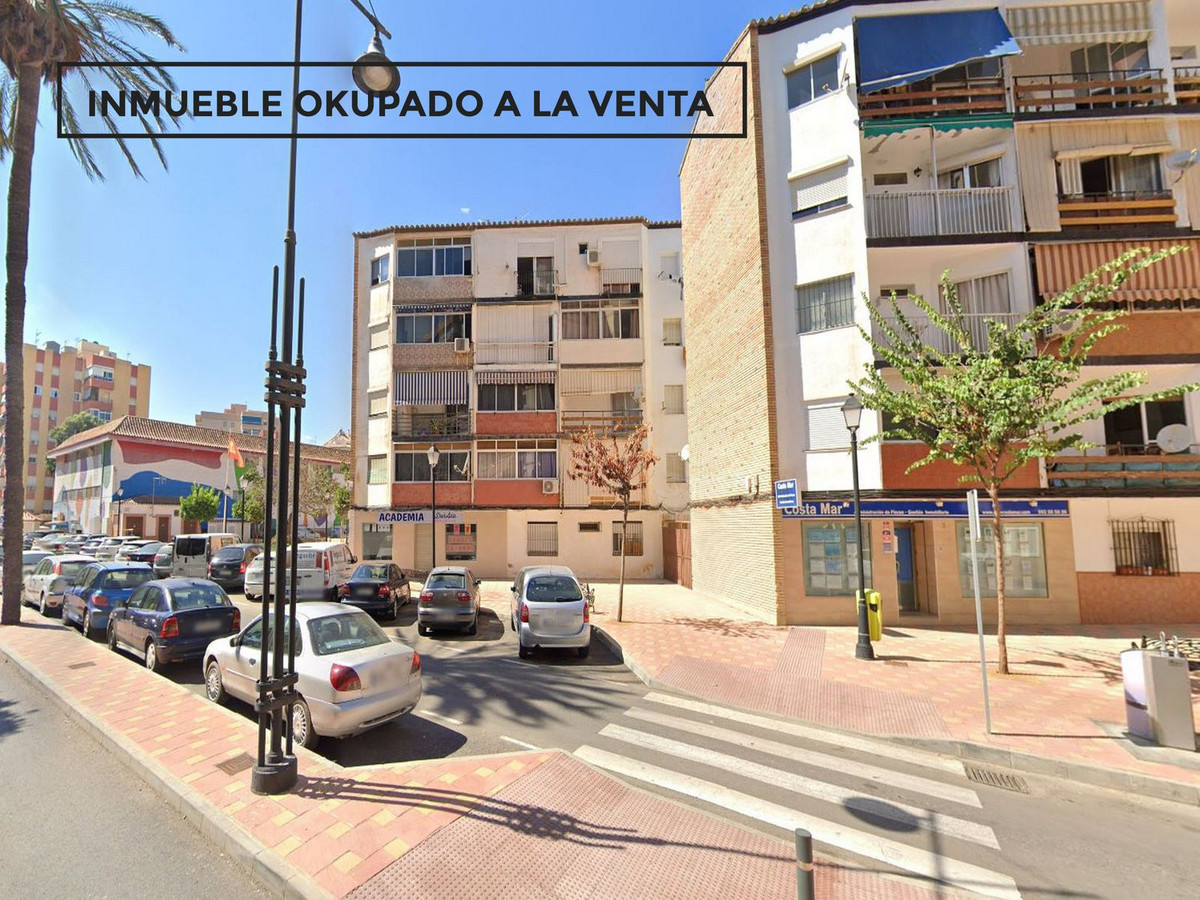 						Apartamento  Planta Media
													en venta 
																			 en Fuengirola
					