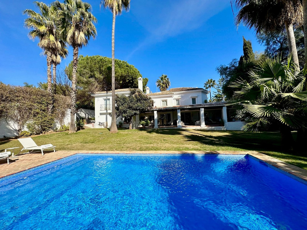 Villa Individuelle à The Golden Mile, Costa del Sol

