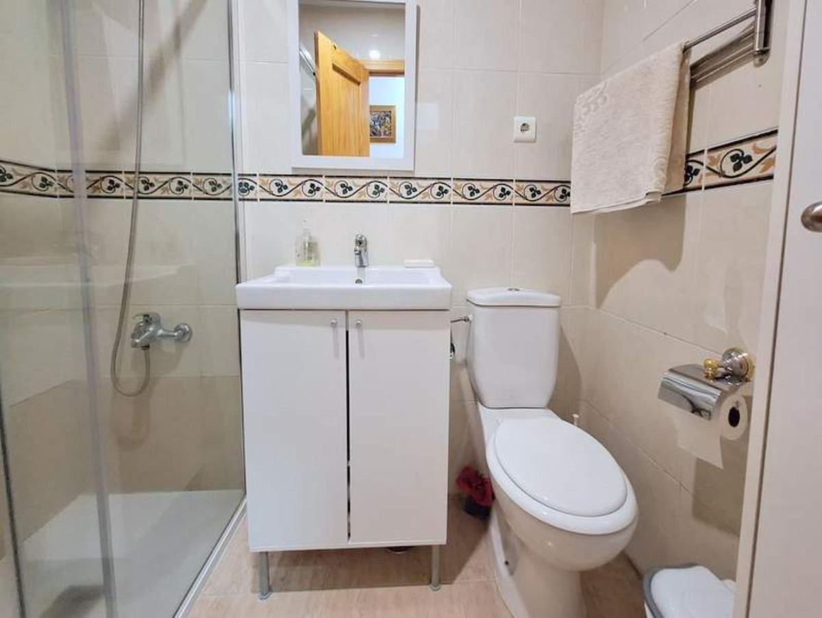 Appartement te koop in San Luis de Sabinillas R4688677