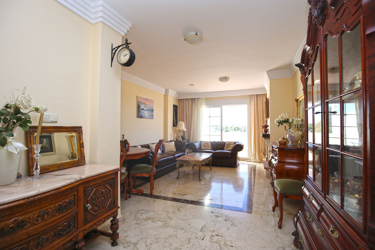 Appartement te koop in Marbella R4226410