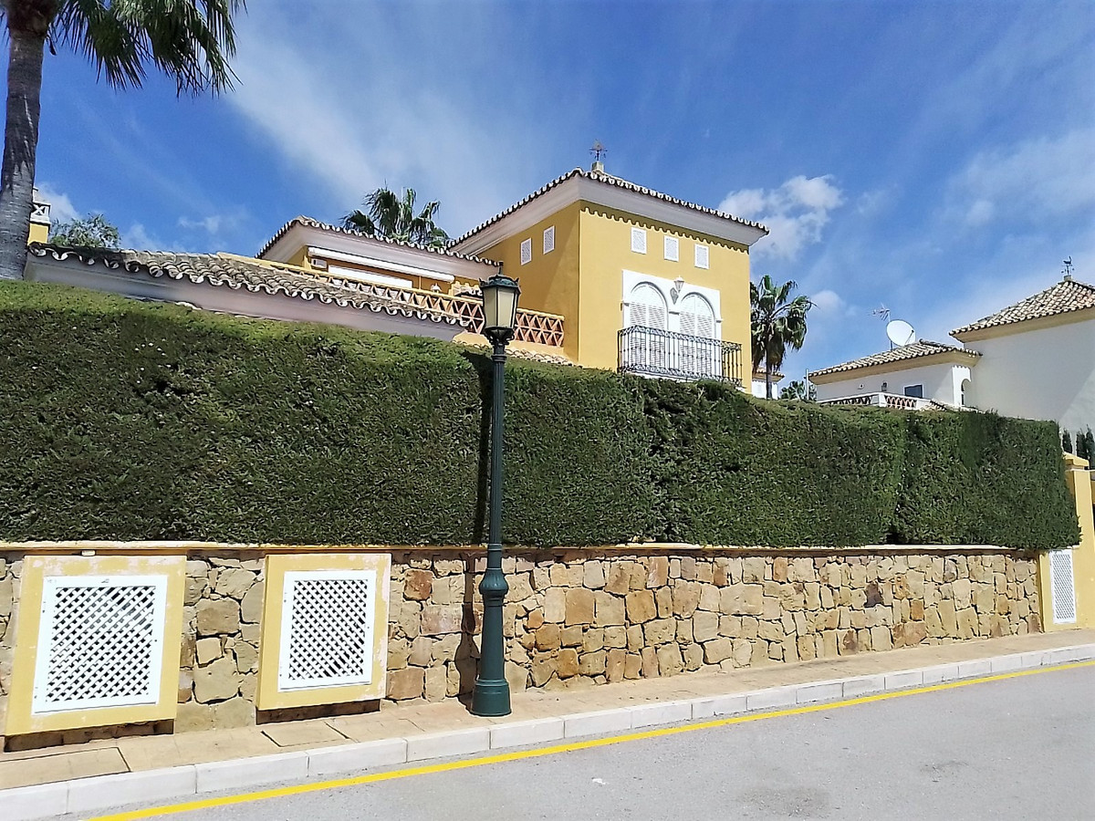 Villa Independiente en Bahía de Marbella, Costa del Sol
