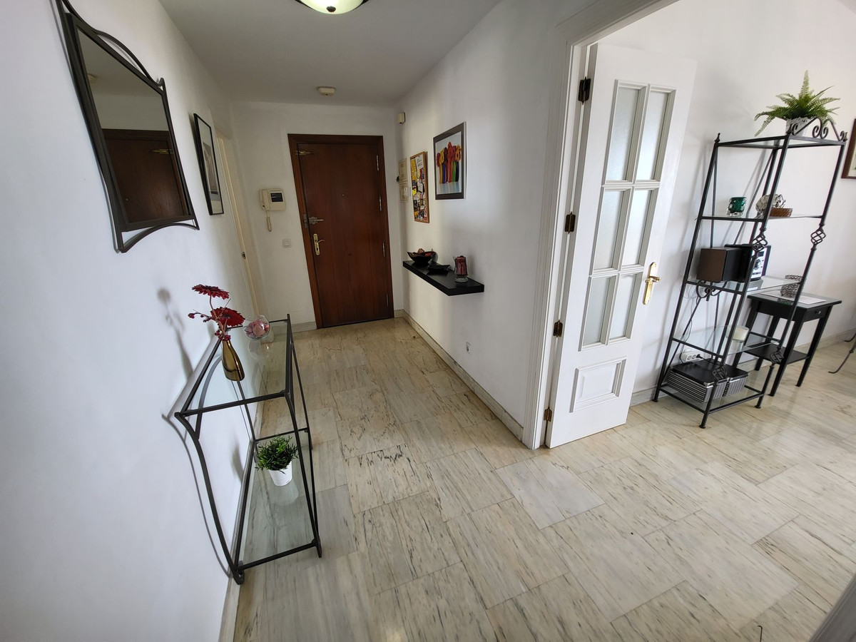 3 bedroom Apartment For Sale in La Cala de Mijas, Málaga - thumb 6