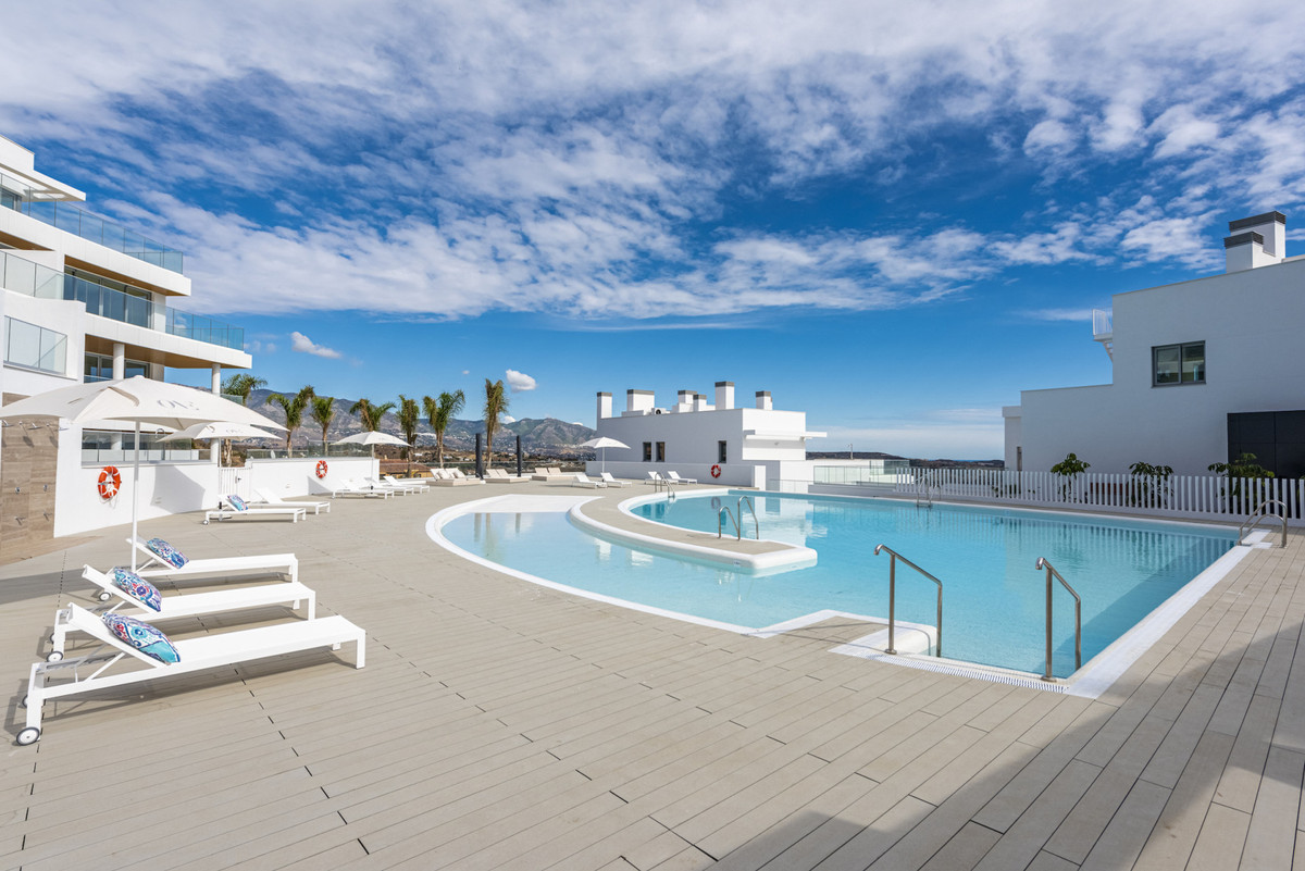 2 Bedroom Penthouse For Sale Calanova Golf, Costa del Sol - HP4273546