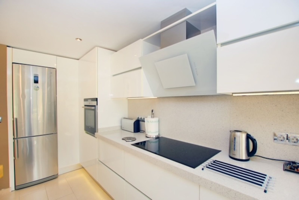 Appartement te koop in Nagüeles R4604872