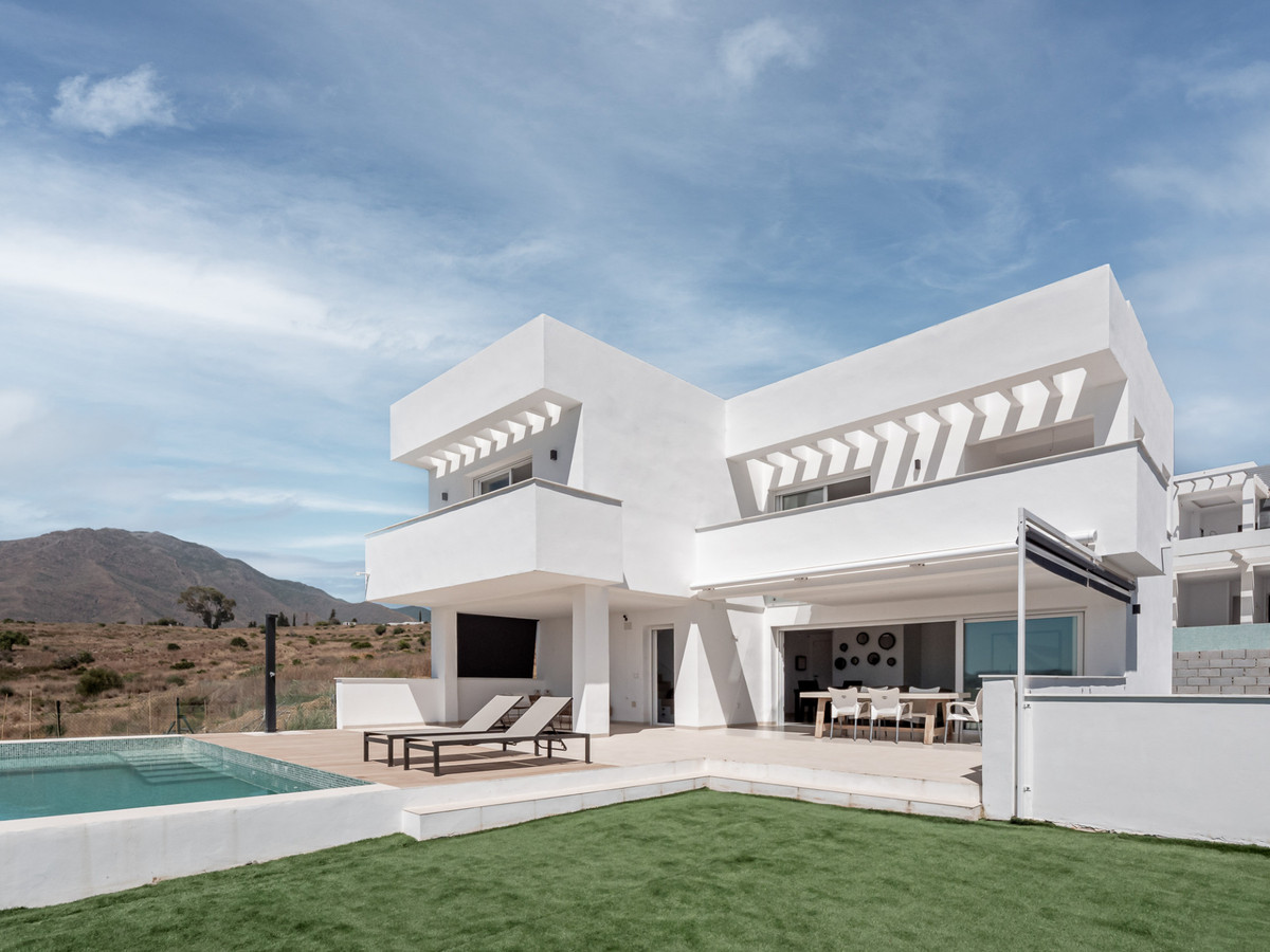 Villa - Chalet en venta en Estepona R4294759
