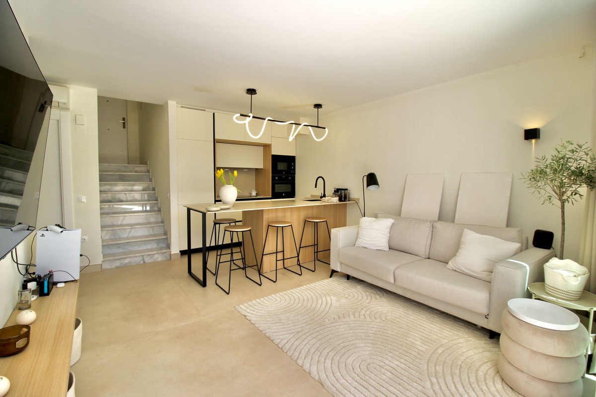 Stueetage Lejlighed Til salg i Marbella R4690906