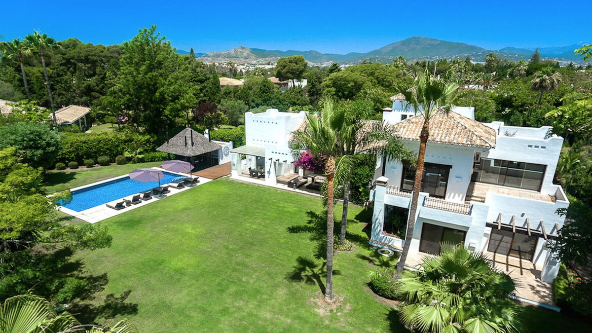 ES168346: Villa  in Guadalmina Baja