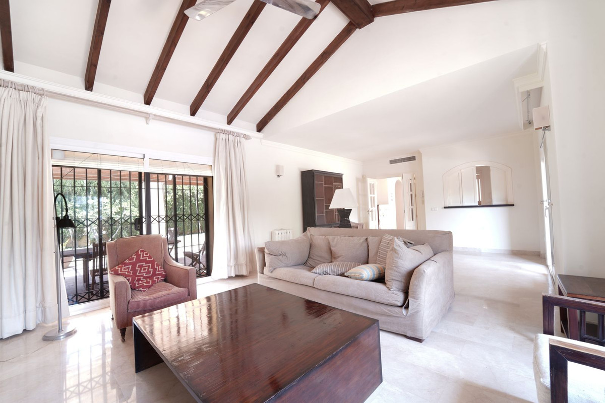 3 bedroom Villa For Sale in Mijas Golf, Málaga - thumb 10