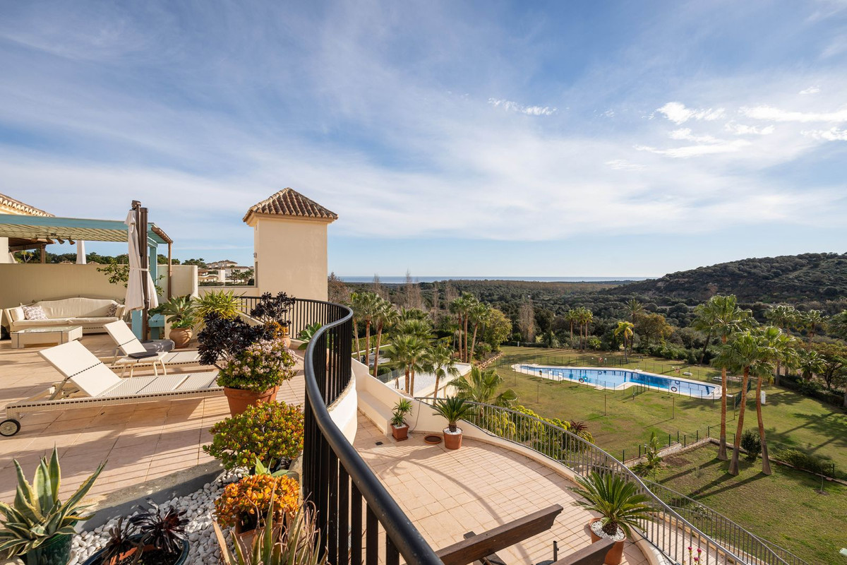 						Apartment  Penthouse
													for sale 
																			 in San Roque Club
					