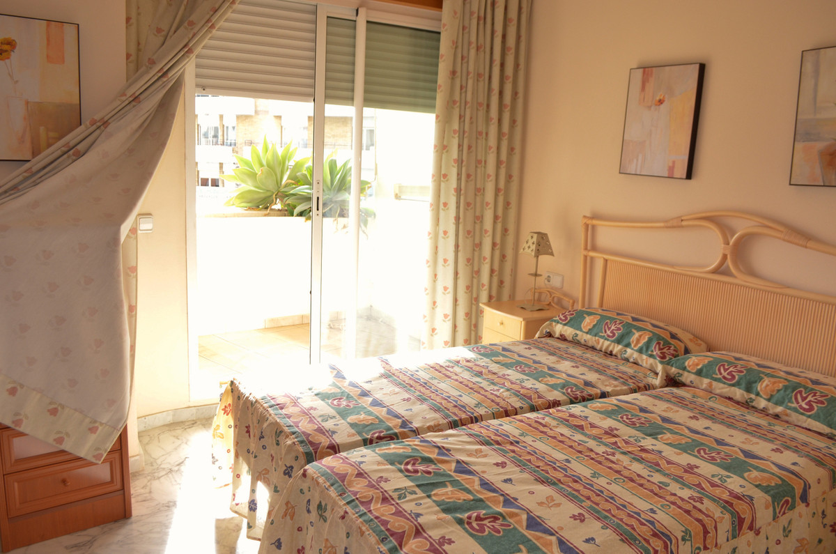 1 bedroom Apartment For Sale in Marbella, Málaga - thumb 10