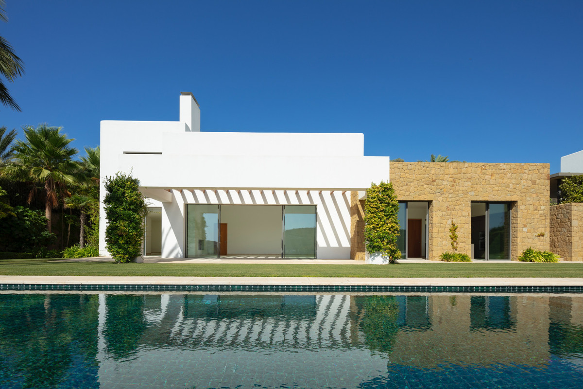 5 Bedroom Detached Villa For Sale Casares, Costa del Sol - HP4459342