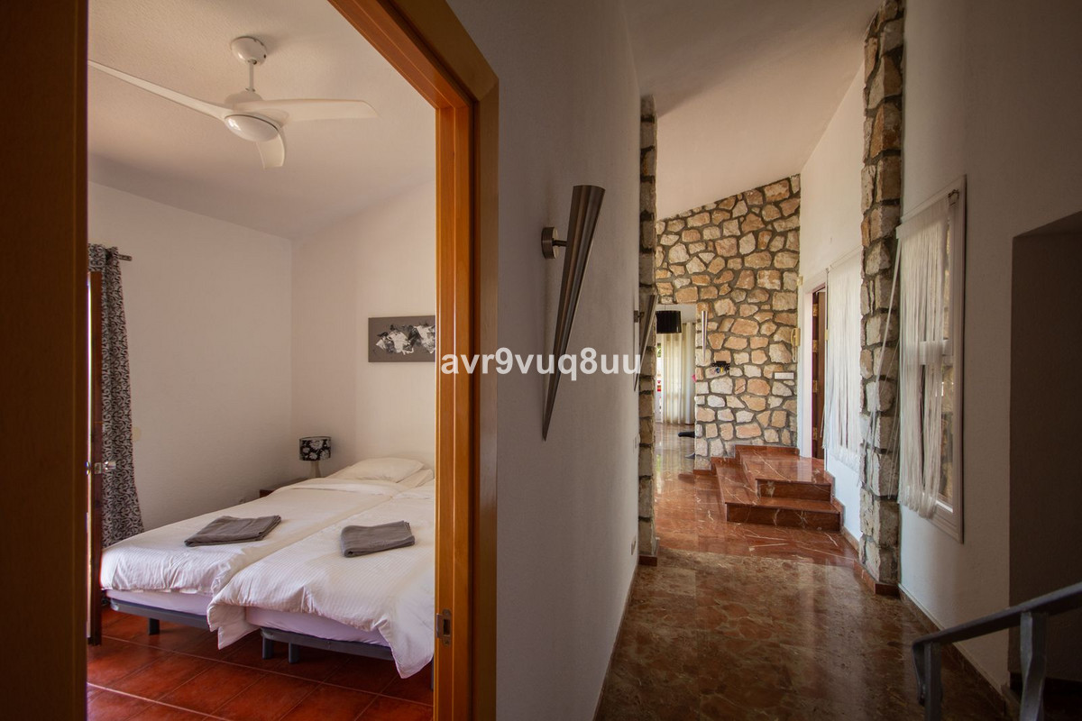 Villa con 7 Dormitorios en Venta Mijas Costa
