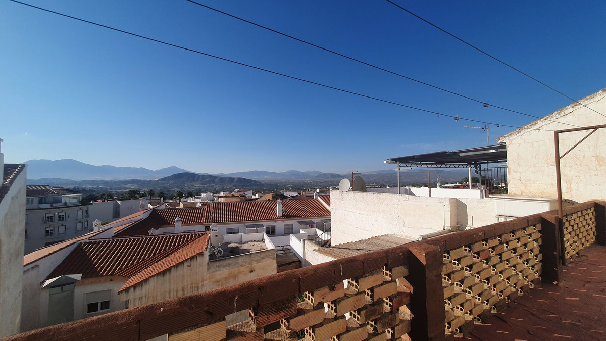 						Townhouse  Terraced
													for sale 
																			 in Alhaurín el Grande
					