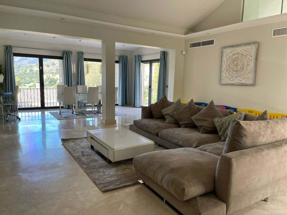 4 bed Property For Sale in Benahavís, Costa del Sol - thumb 2