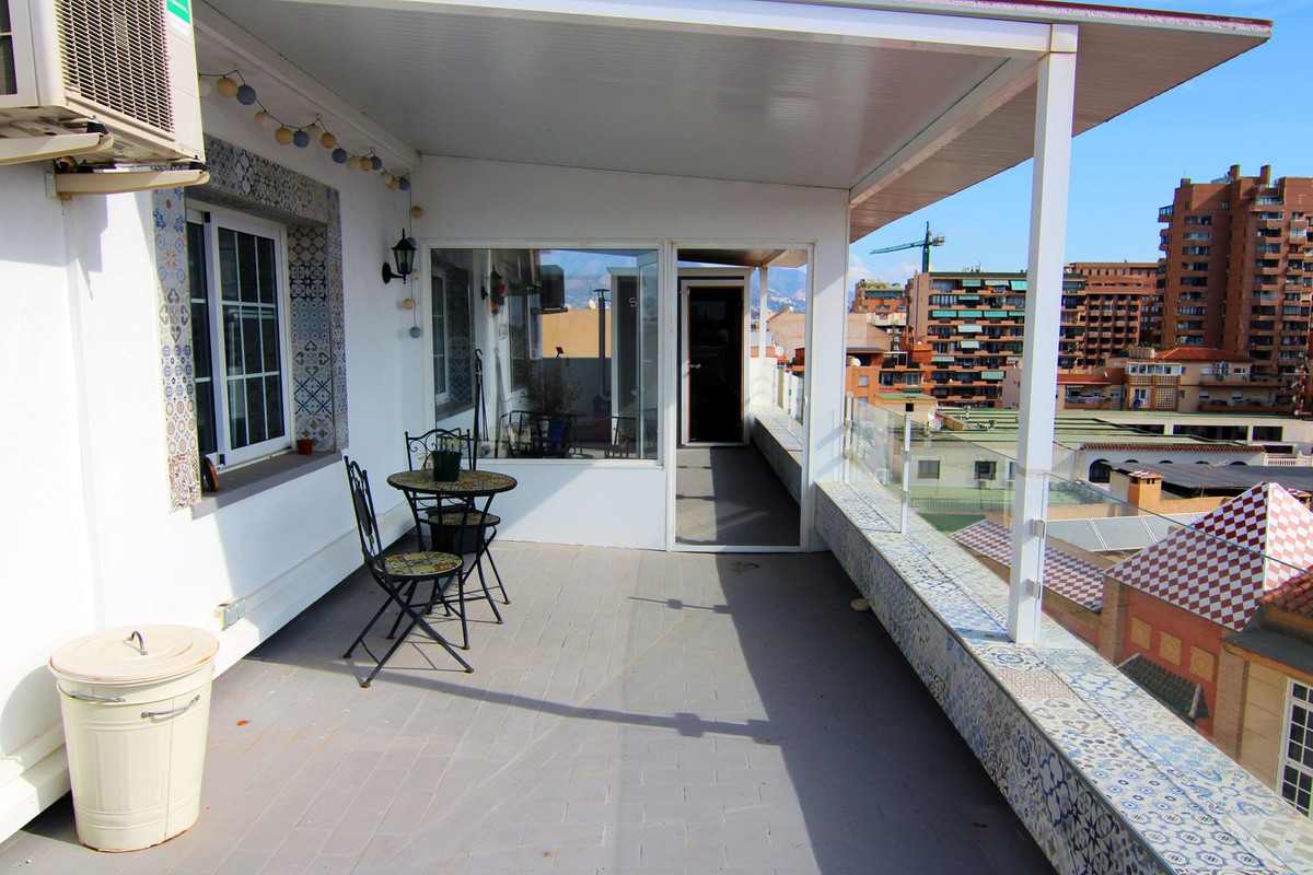 						Appartement  Penthouse
													en vente 
																			 à Fuengirola
					