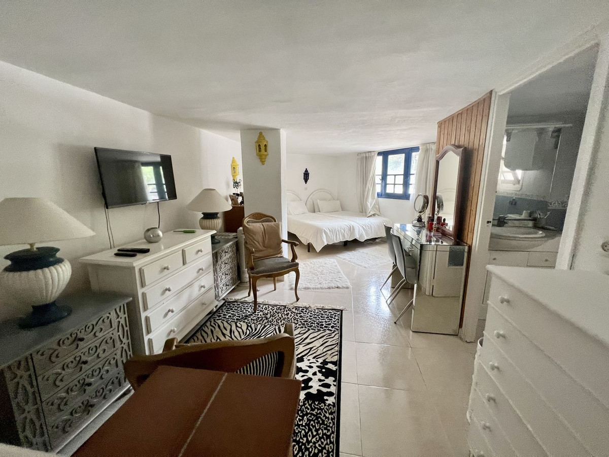 Appartement te koop in Puerto de Cabopino R4095334
