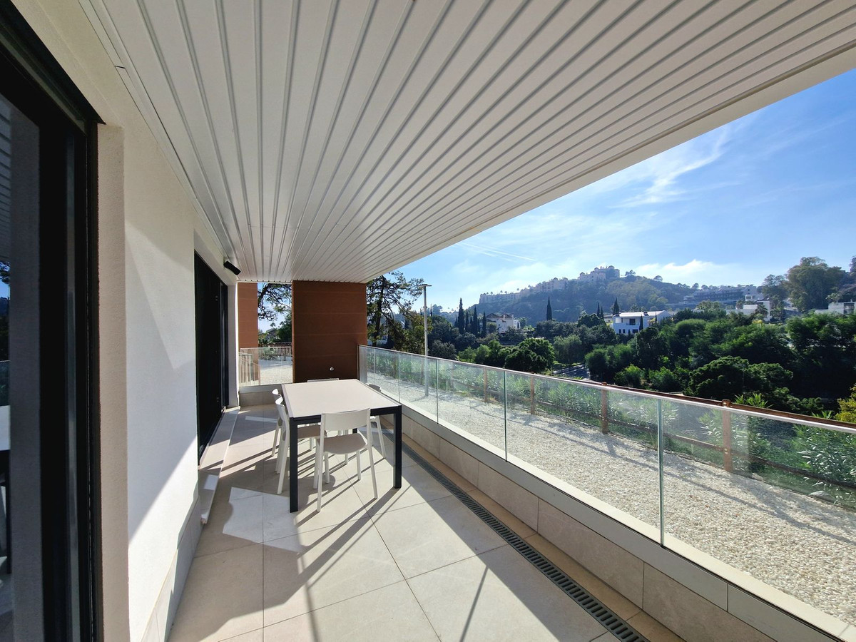 Апартамент нижний этаж для продажи в La Quinta, Costa del Sol