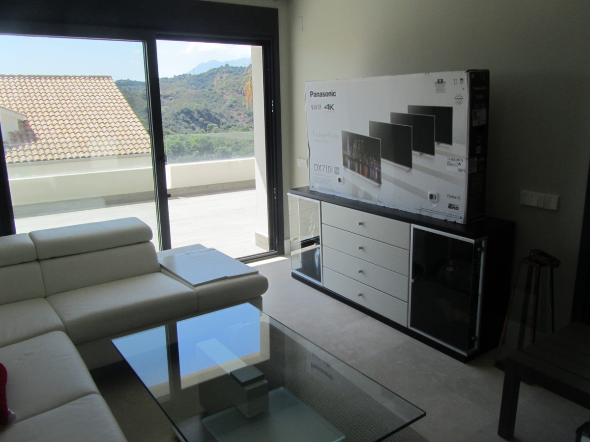 Apartamento Planta Media en Estepona, Costa del Sol
