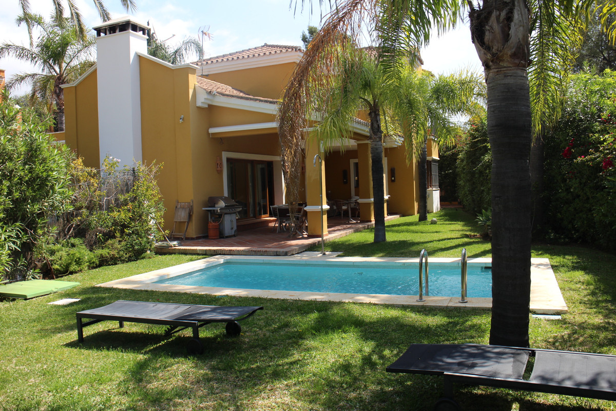 Detached Villa for sale in Nagüeles R4058794