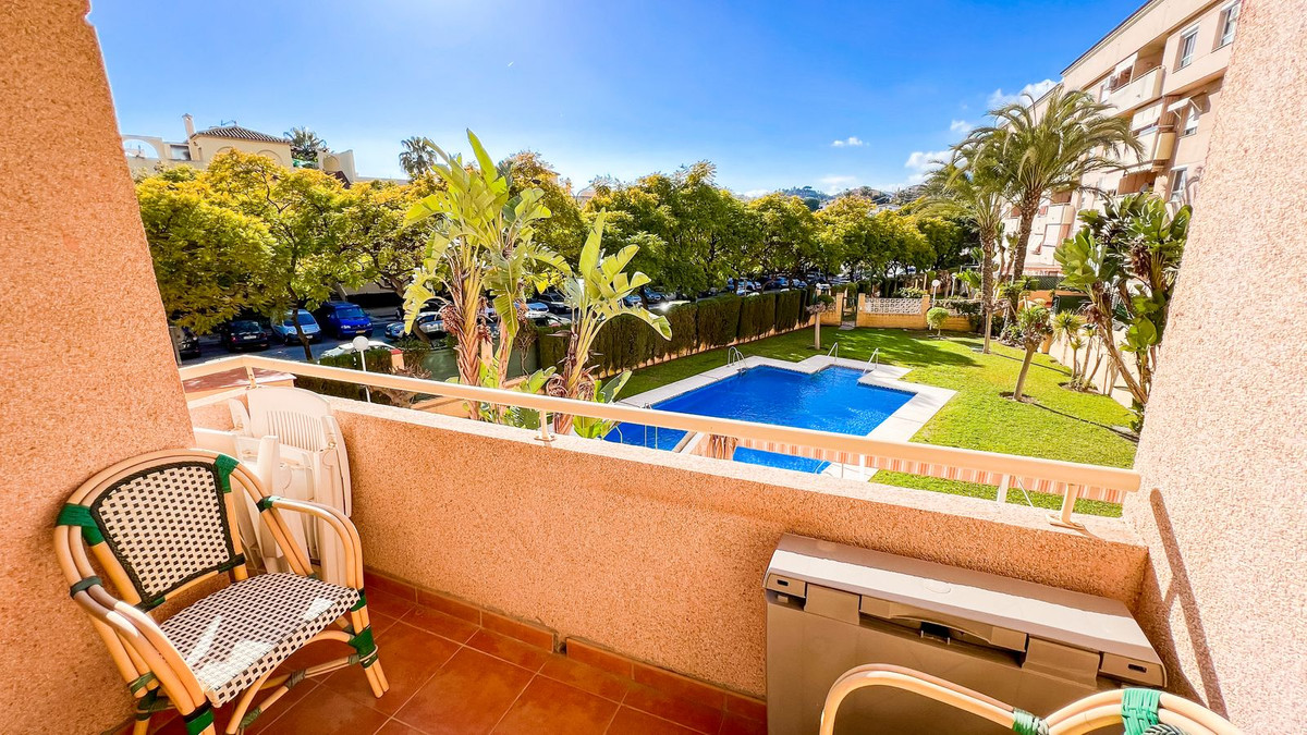 A beautiful two-bedroom, one bathroom apartment located in the heart of Benalmadena is now available, Spain