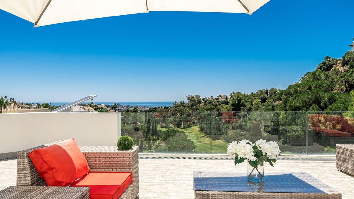 5 Bedroom Detached Villa For Sale La Quinta