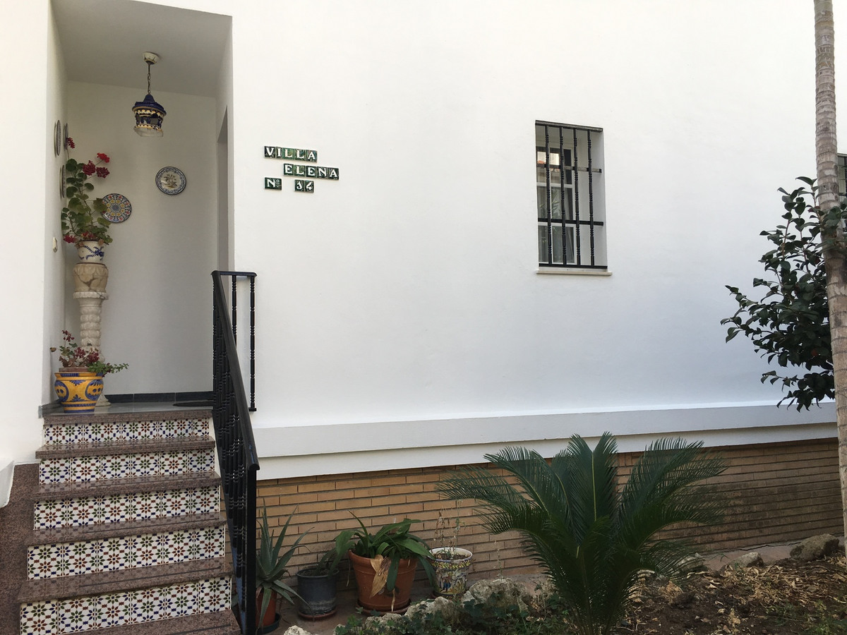 4 bedroom Townhouse For Sale in Estepona, Málaga - thumb 7