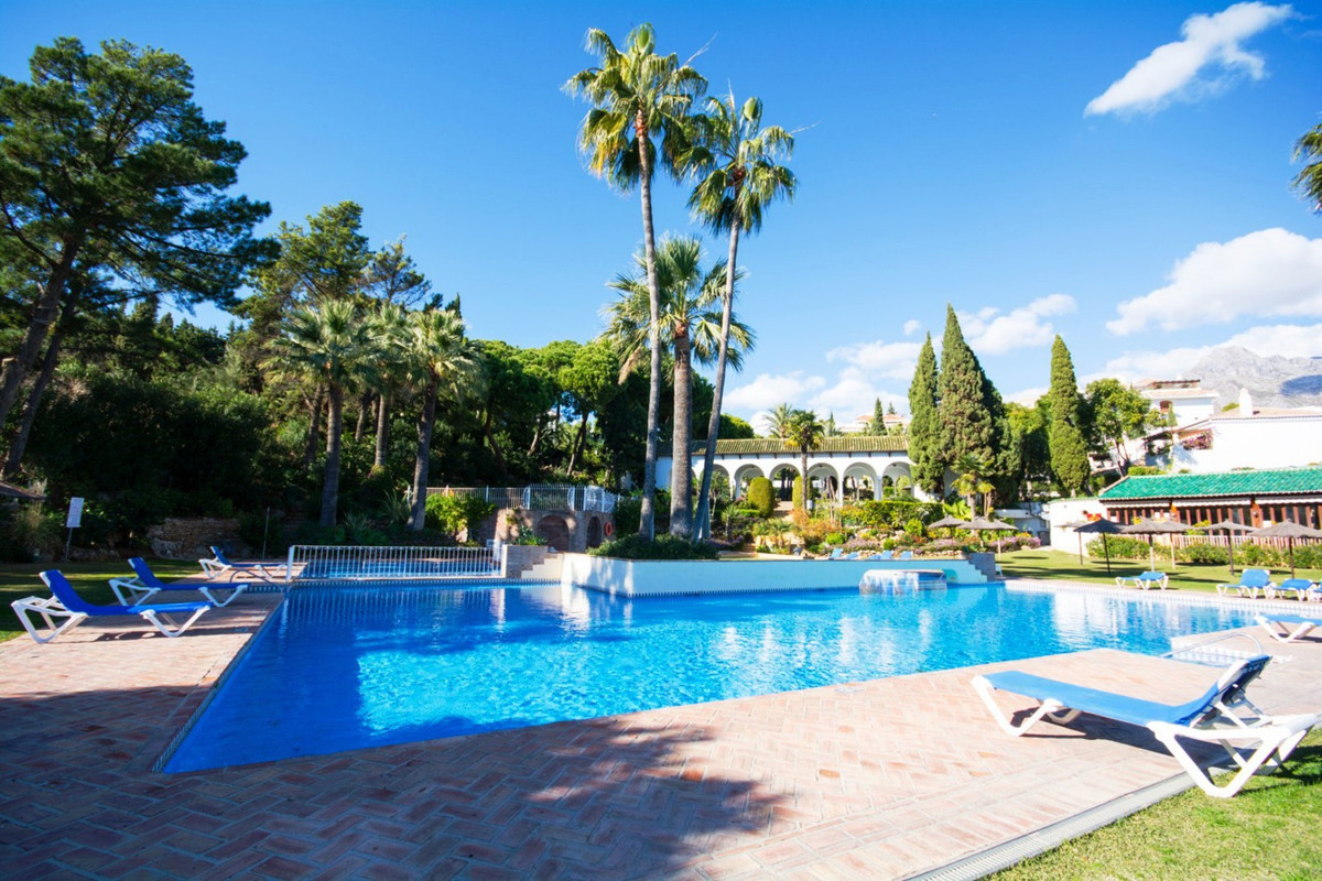 2 bedroom Apartment For Sale in The Golden Mile, Málaga - thumb 9