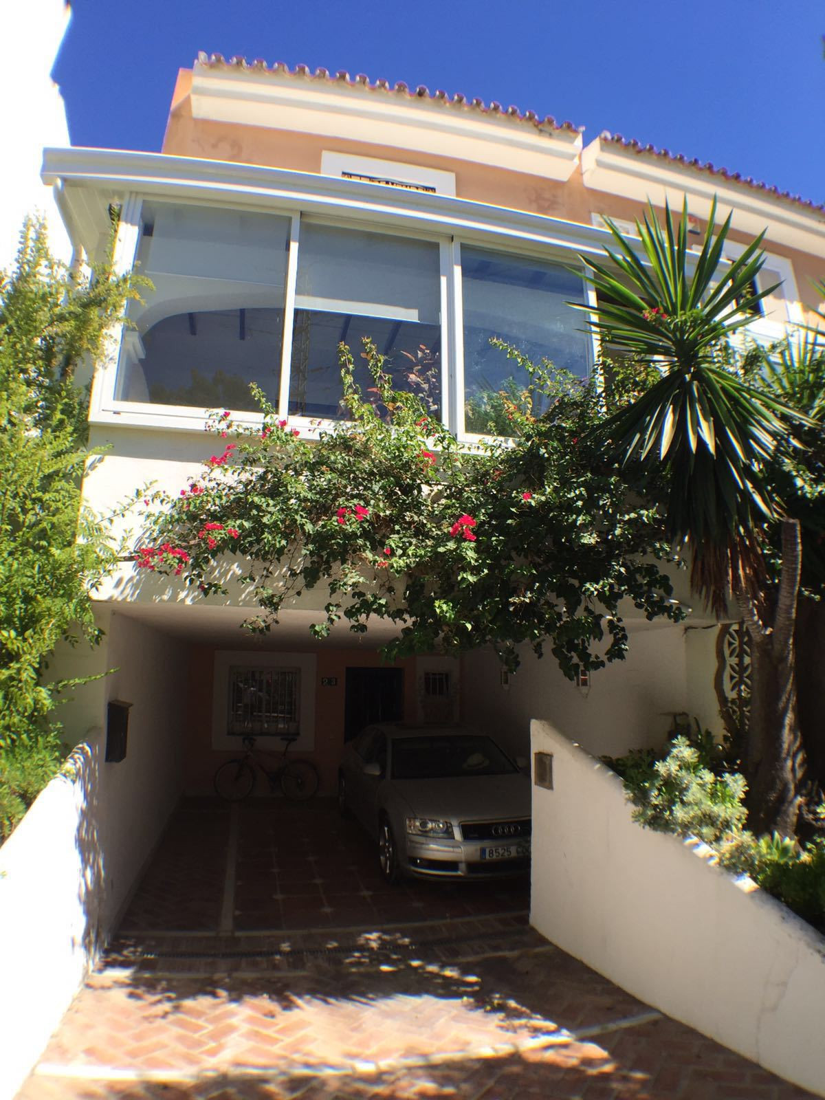 5 bedroom Townhouse For Sale in Nueva Andalucía, Málaga - thumb 27